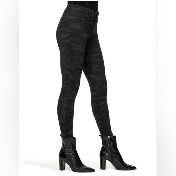 Social Standard by Sanctuary Womens Black Camo Mid-Rise Ankle Skinny Jean 10 NWO - Picture 6 of 6